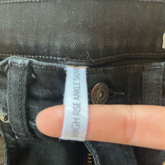 Rag & Bone | High Rise Ankle Skinny Raw Hem Black Denim Women’s Jeans 26 - Picture 8 of 9